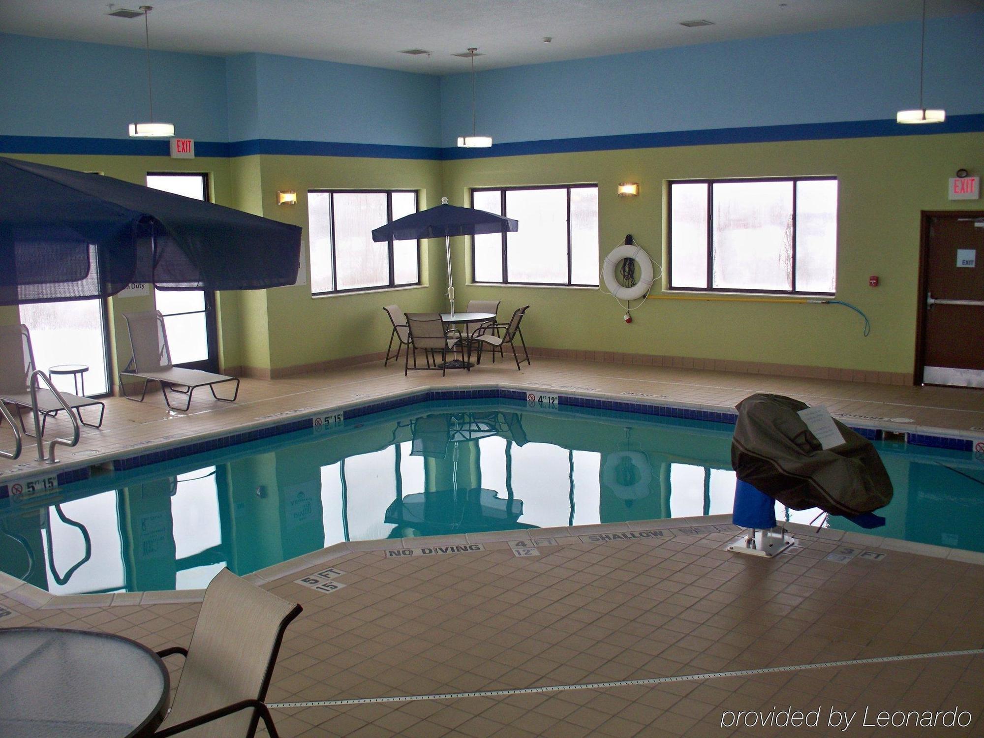 Holiday Inn Express And Suites Kittanning, An Ihg Hotel Екстериор снимка
