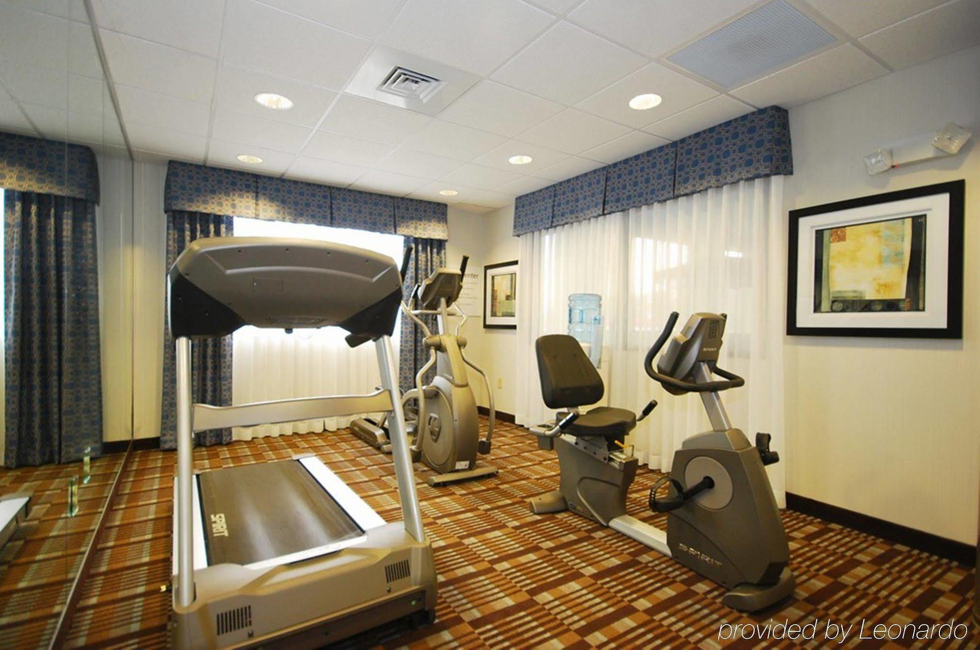 Holiday Inn Express And Suites Kittanning, An Ihg Hotel Екстериор снимка
